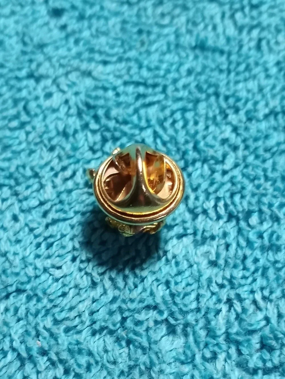 Gold-Tone Tiger Miniature Pin Brooch - Decorative Small Pet Accessory